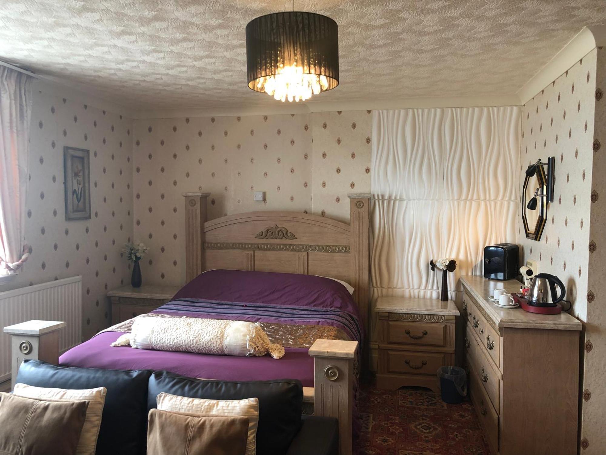 Cherry Blossom Inn 블랙풀 외부 사진