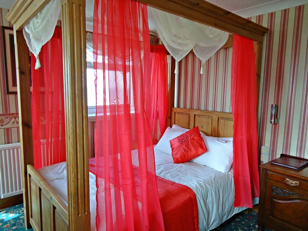 Cherry Blossom Inn 블랙풀 외부 사진