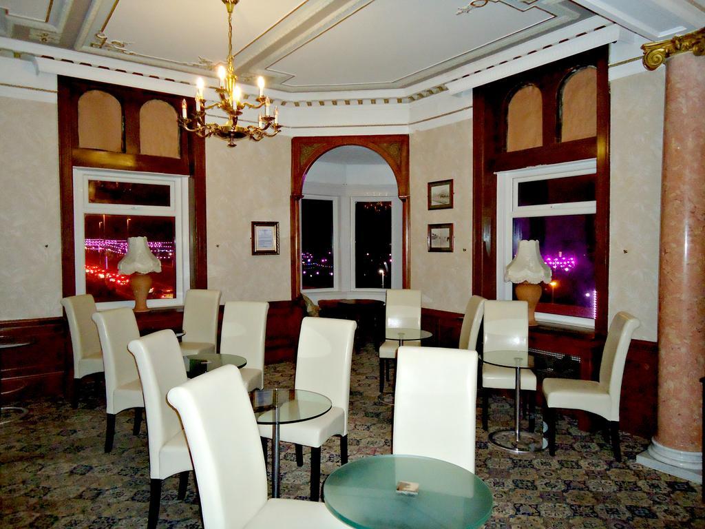 Cherry Blossom Inn 블랙풀 외부 사진
